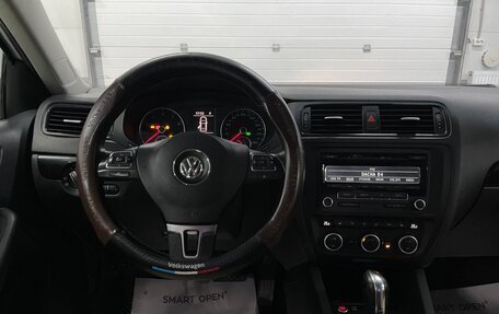 Volkswagen Jetta VI, 2012 год, 749 000 рублей, 11 фотография