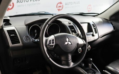Mitsubishi Outlander III рестайлинг 3, 2009 год, 1 079 000 рублей, 7 фотография