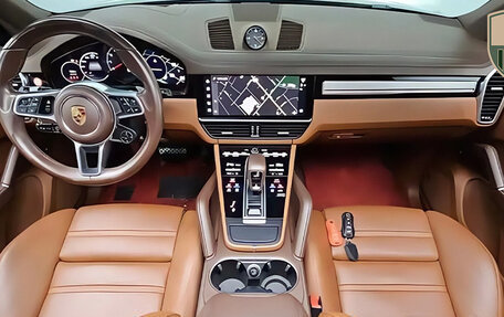 Porsche Cayenne III, 2023 год, 11 220 000 рублей, 2 фотография