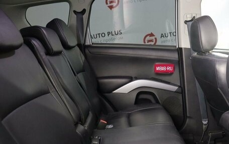 Mitsubishi Outlander III рестайлинг 3, 2009 год, 1 079 000 рублей, 14 фотография