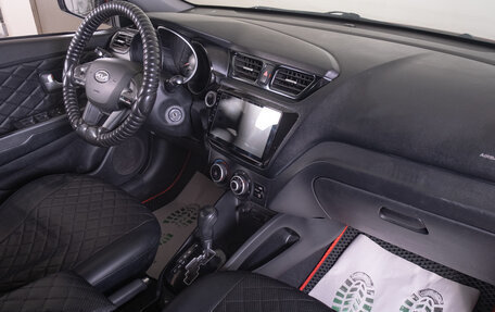 KIA Rio III рестайлинг, 2012 год, 899 000 рублей, 15 фотография