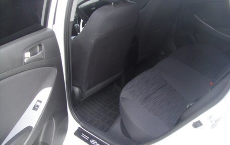 Hyundai Solaris II рестайлинг, 2016 год, 1 100 000 рублей, 7 фотография