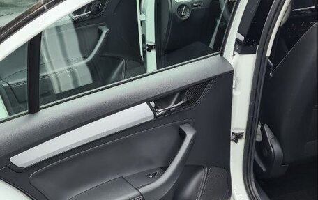 Skoda Rapid I, 2019 год, 1 500 000 рублей, 5 фотография