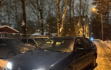 Nissan Primera II рестайлинг, 1998 год, 100 000 рублей, 4 фотография