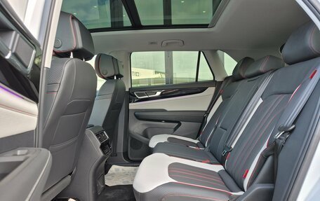 Volkswagen Teramont I, 2025 год, 5 800 000 рублей, 28 фотография