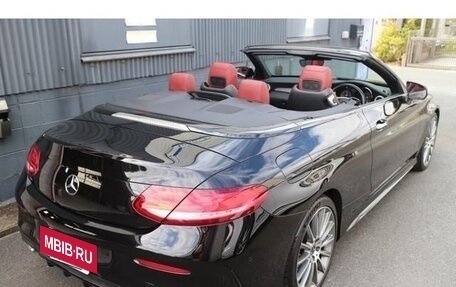 Mercedes-Benz C-Класс, 2018 год, 2 150 000 рублей, 5 фотография