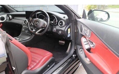 Mercedes-Benz C-Класс, 2018 год, 2 150 000 рублей, 14 фотография