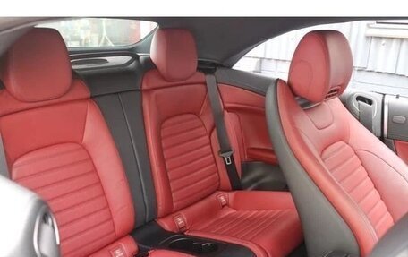 Mercedes-Benz C-Класс, 2018 год, 2 150 000 рублей, 20 фотография