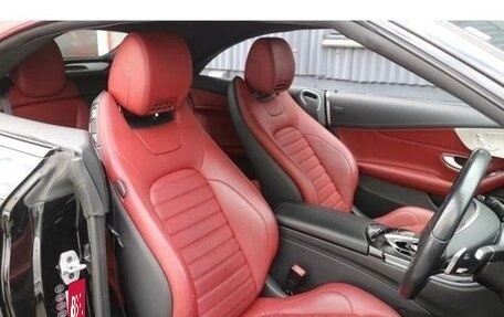 Mercedes-Benz C-Класс, 2018 год, 2 150 000 рублей, 15 фотография