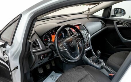 Opel Astra J, 2013 год, 630 000 рублей, 14 фотография