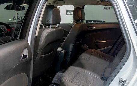 Opel Astra J, 2013 год, 630 000 рублей, 26 фотография