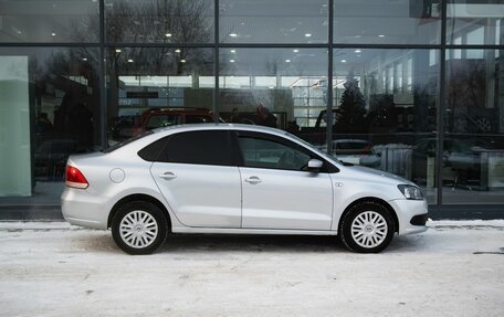 Volkswagen Polo VI (EU Market), 2013 год, 800 000 рублей, 8 фотография