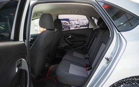 Volkswagen Polo VI (EU Market), 2013 год, 800 000 рублей, 14 фотография