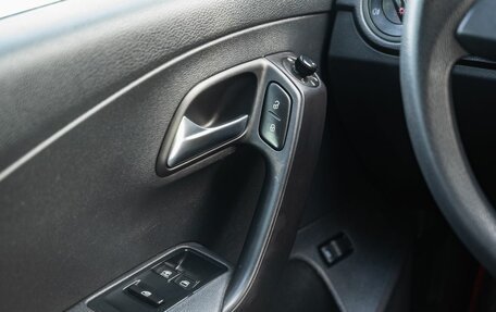 Volkswagen Polo VI (EU Market), 2013 год, 800 000 рублей, 21 фотография