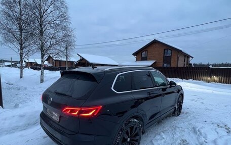 Volkswagen Touareg III, 2019 год, 6 100 000 рублей, 7 фотография