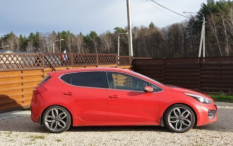 KIA cee'd GT II, 2015 год, 1 300 000 рублей, 25 фотография