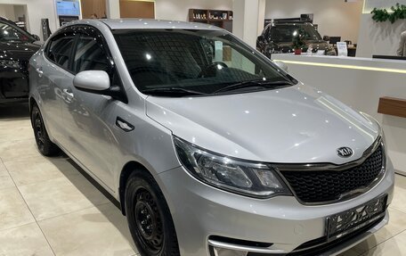 KIA Rio III рестайлинг, 2015 год, 1 049 000 рублей, 3 фотография