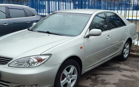 Toyota Camry V40, 2001 год, 650 000 рублей, 1 фотография