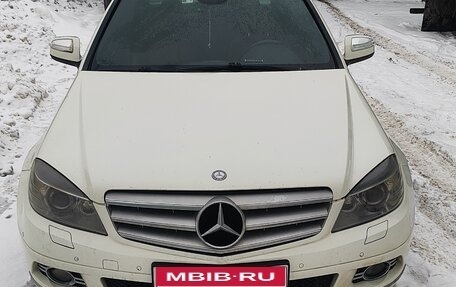Mercedes-Benz C-Класс, 2008 год, 950 000 рублей, 1 фотография
