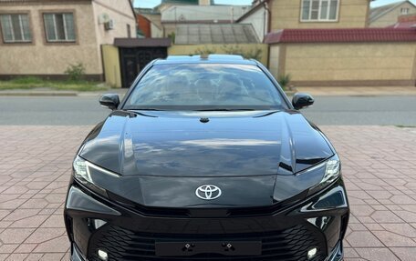 Toyota Camry, 2025 год, 5 500 000 рублей, 8 фотография