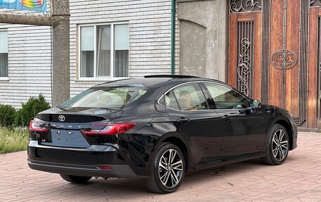 Toyota Camry, 2025 год, 5 500 000 рублей, 5 фотография