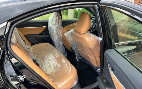 Toyota Camry, 2025 год, 5 500 000 рублей, 21 фотография