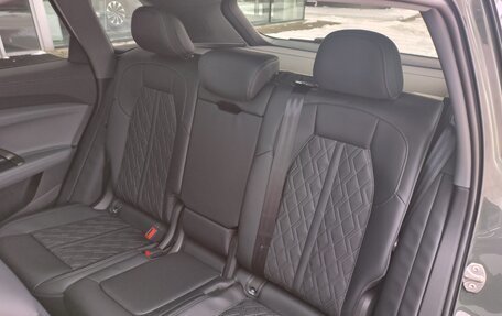 Audi Q5, 2025 год, 7 700 000 рублей, 39 фотография