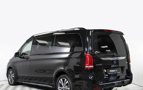 Mercedes-Benz V-Класс, 2016 год, 4 495 000 рублей, 7 фотография