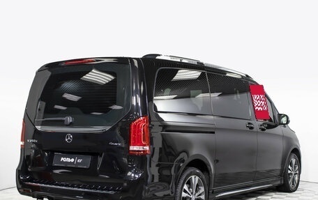 Mercedes-Benz V-Класс, 2016 год, 4 495 000 рублей, 5 фотография