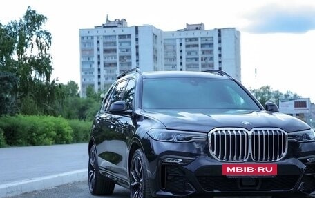 BMW X7, 2020 год, 7 000 000 рублей, 2 фотография