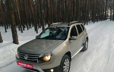 Renault Duster I рестайлинг, 2013 год, 717 000 рублей, 2 фотография