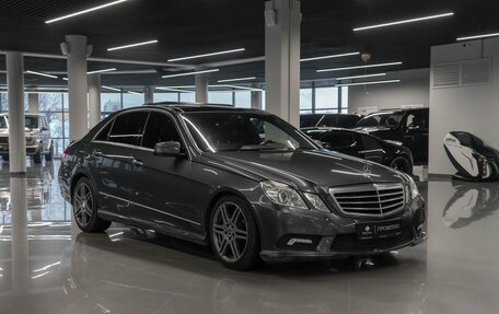Mercedes-Benz E-Класс, 2010 год, 1 400 000 рублей, 2 фотография