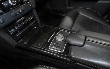 Mercedes-Benz E-Класс, 2010 год, 1 400 000 рублей, 13 фотография