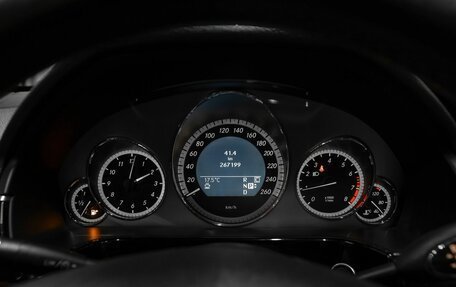 Mercedes-Benz E-Класс, 2010 год, 1 400 000 рублей, 11 фотография