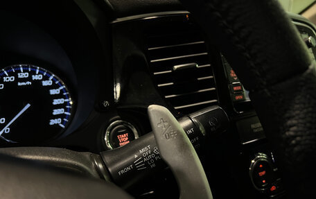 Mitsubishi Outlander III рестайлинг 3, 2015 год, 1 700 000 рублей, 22 фотография