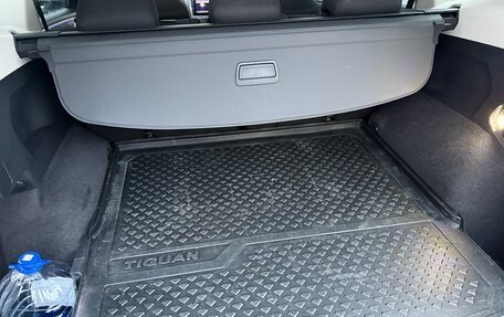 Volkswagen Tiguan II, 2022 год, 3 075 000 рублей, 11 фотография