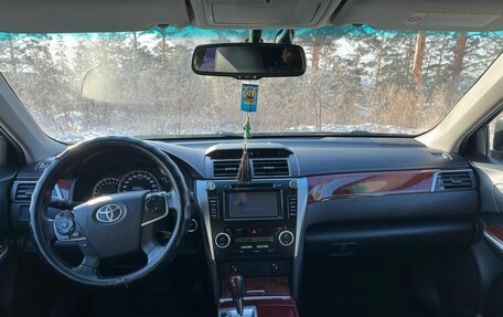 Toyota Camry, 2012 год, 1 600 000 рублей, 7 фотография