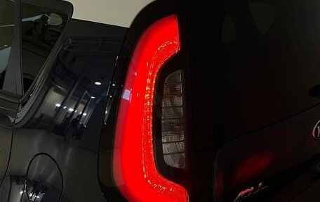 KIA Soul II рестайлинг, 2017 год, 1 500 000 рублей, 25 фотография