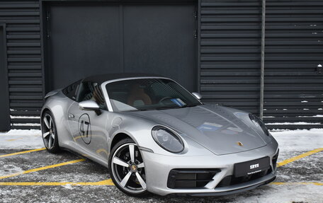 Porsche 911, 2024 год, 25 900 000 рублей, 4 фотография