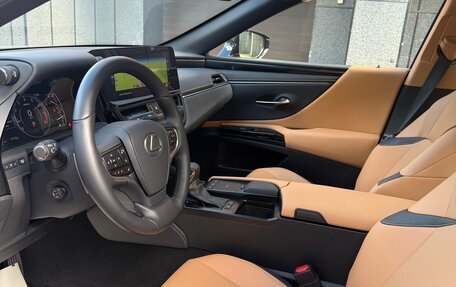 Lexus ES VII, 2022 год, 7 000 000 рублей, 5 фотография