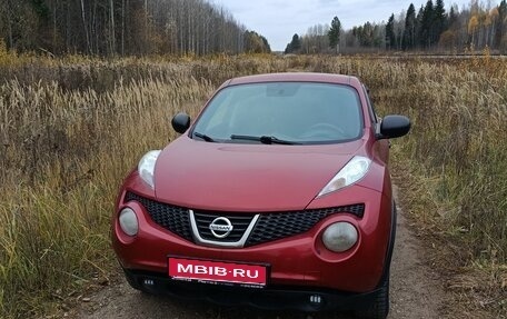 Nissan Juke II, 2013 год, 980 000 рублей, 1 фотография