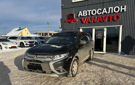 Mitsubishi Outlander III рестайлинг 3, 2017 год, 1 690 000 рублей, 1 фотография