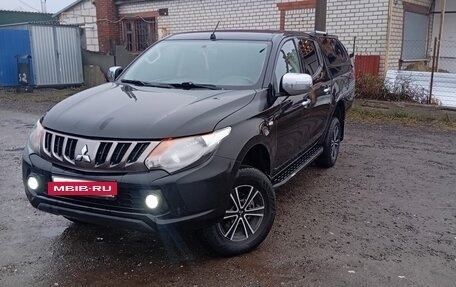 Mitsubishi L200 IV рестайлинг, 2017 год, 1 850 000 рублей, 3 фотография