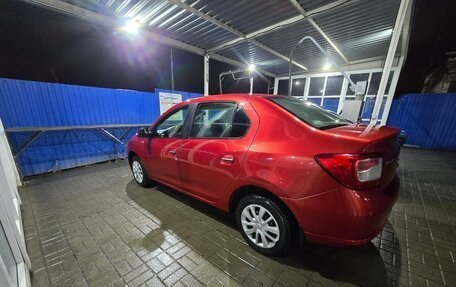 Renault Logan II, 2015 год, 770 000 рублей, 3 фотография