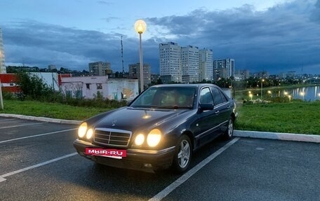 Mercedes-Benz E-Класс, 1995 год, 600 000 рублей, 5 фотография