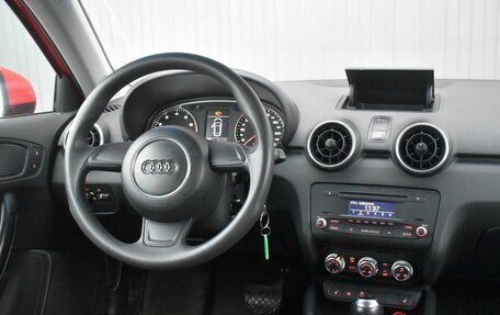 Audi A1, 2011 год, 799 888 рублей, 14 фотография