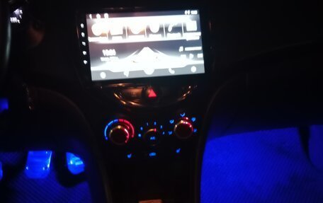 Hyundai Solaris II рестайлинг, 2013 год, 700 000 рублей, 28 фотография