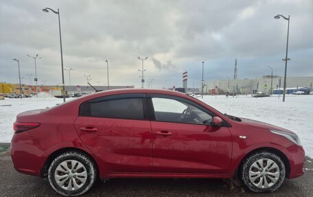 KIA Rio IV, 2018 год, 1 300 000 рублей, 6 фотография