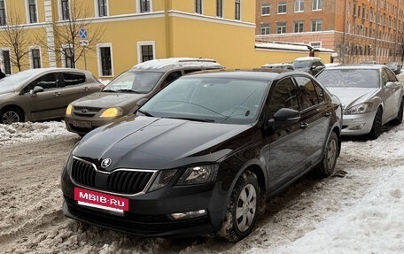 Skoda Octavia, 2019 год, 1 600 000 рублей, 3 фотография