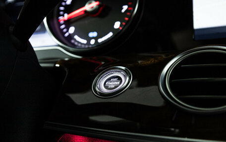 Mercedes-Benz E-Класс, 2019 год, 3 790 000 рублей, 17 фотография